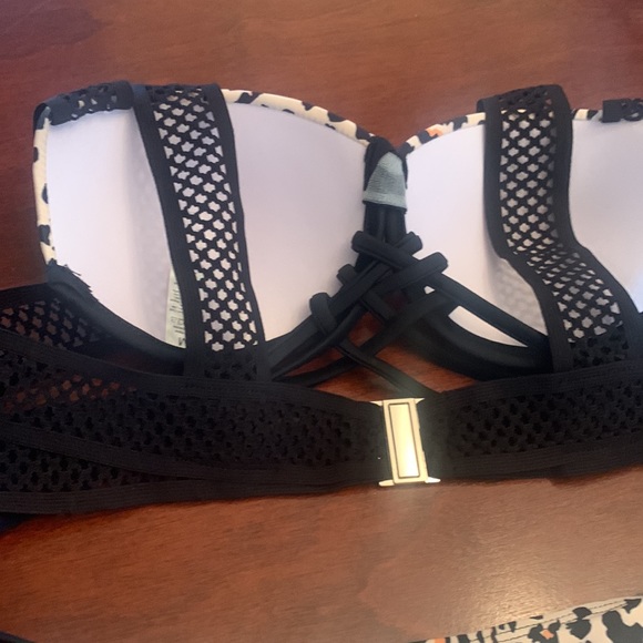 NEW!! Leopard print with Mesh detail Bikini Set Sz M - Picture 7 of 8